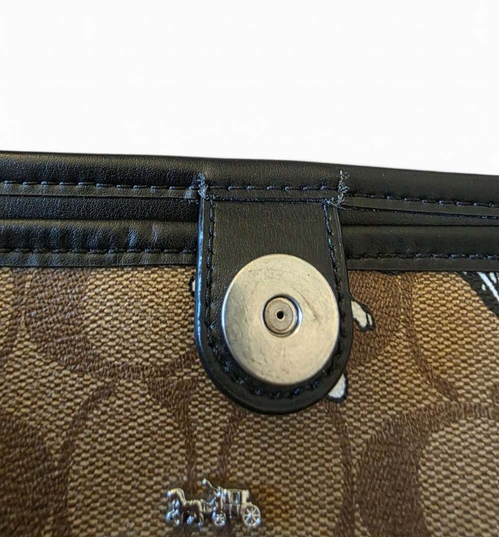 Coach x Peanuts Snoopy City Tote Signature Coated Canvas Brown Black Rare - Picture 14 of 16